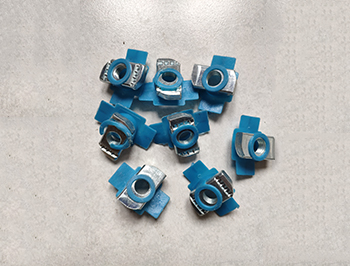 産(chan)品展(zhan)示